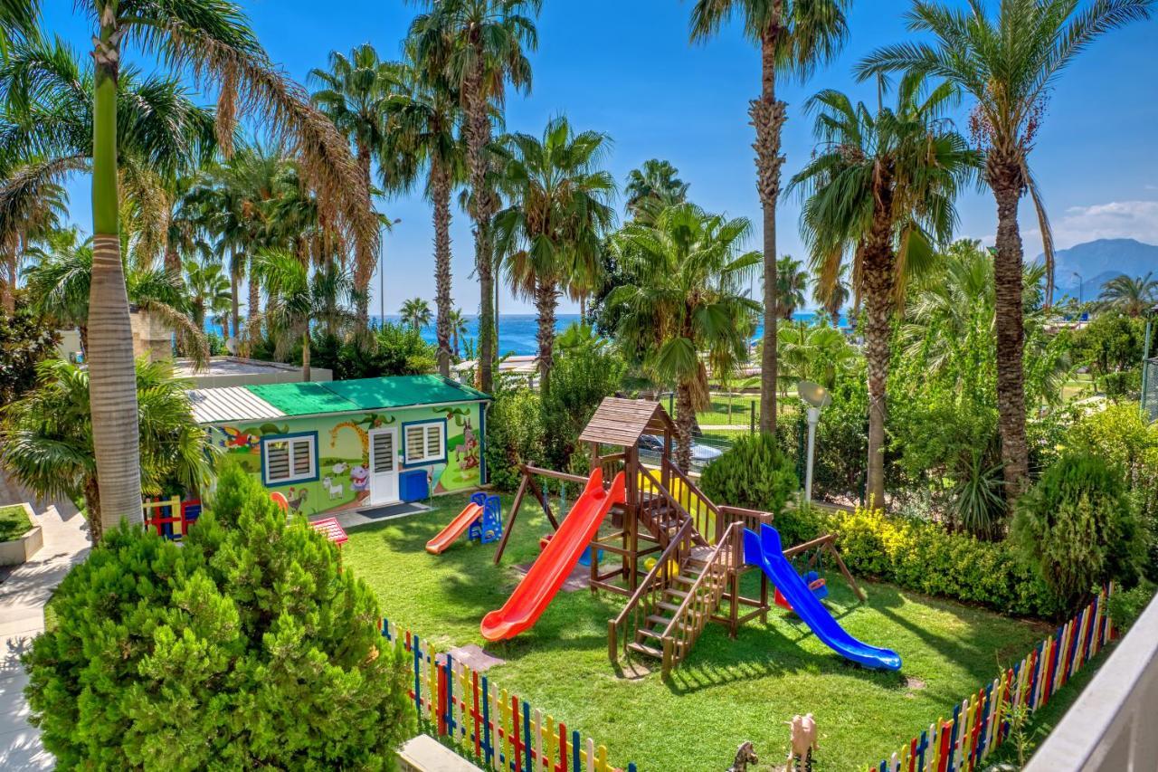 Porto Bello Hotel Resort & Spa Antalya Exterior photo Playground at the school